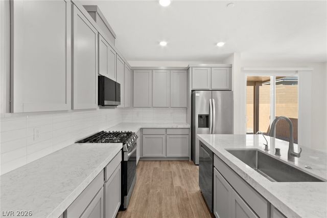 8321 Vanhoy Creek Street, Las Vegas, NV 89166