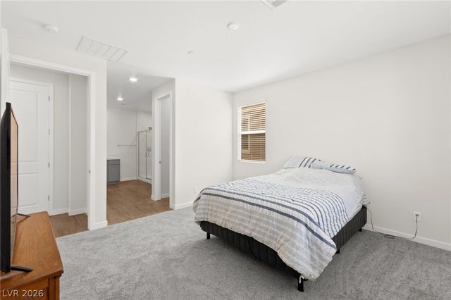 8321 Vanhoy Creek Street, Las Vegas, NV 89166