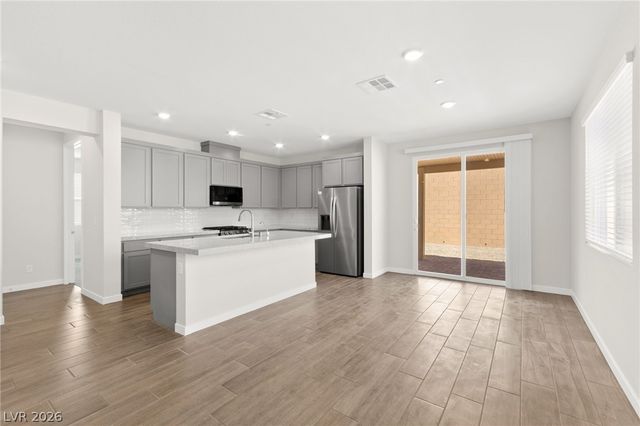 8321 Vanhoy Creek Street, Las Vegas, NV 89166