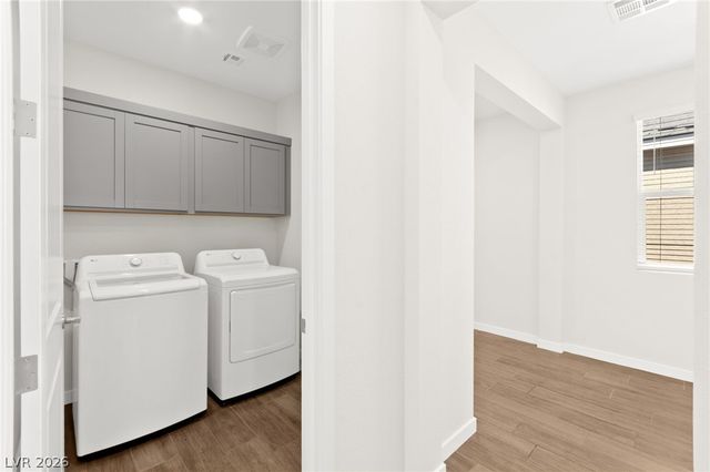 8321 Vanhoy Creek Street, Las Vegas, NV 89166