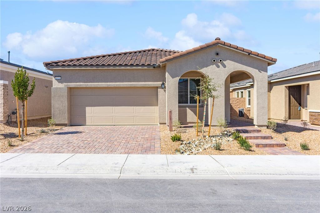 8321 Vanhoy Creek Street, Las Vegas, NV 89166