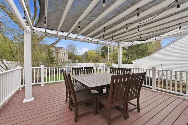 34 Amherst St, Worcester, MA 01602