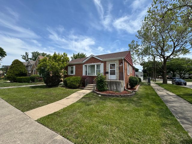1401 Beach Avenue, La Grange Park, IL 60526