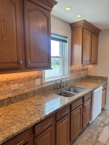 1401 Beach Avenue, La Grange Park, IL 60526