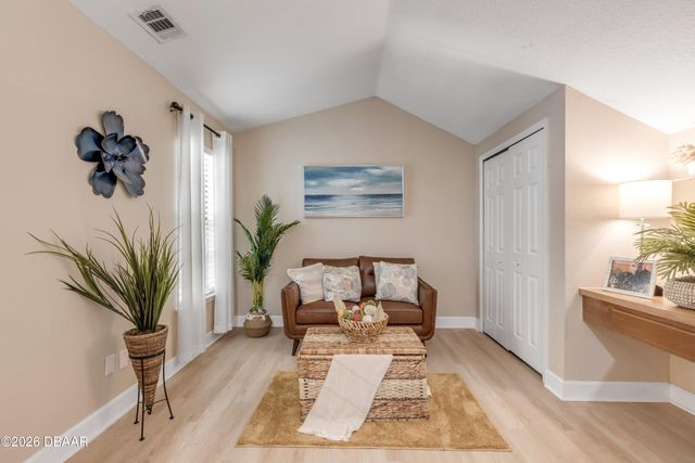 1570 Farrindon Circle, Lake Mary, FL 32746