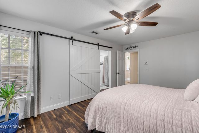 1570 Farrindon Circle, Lake Mary, FL 32746