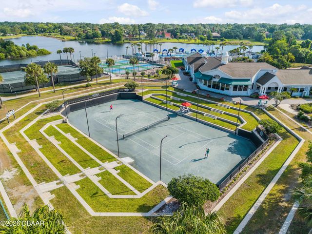 1570 Farrindon Circle, Lake Mary, FL 32746