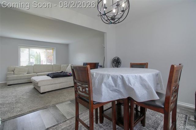 22171 Knollwood Drive, Flat Rock, MI 48134