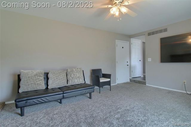 22171 Knollwood Drive, Flat Rock, MI 48134