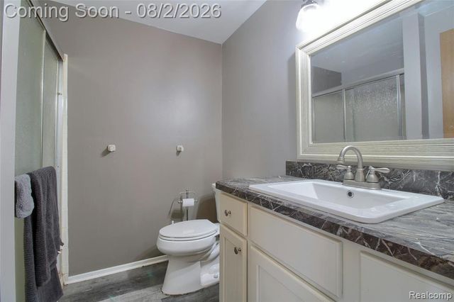 22171 Knollwood Drive, Flat Rock, MI 48134