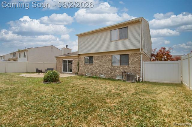 22171 Knollwood Drive, Flat Rock, MI 48134