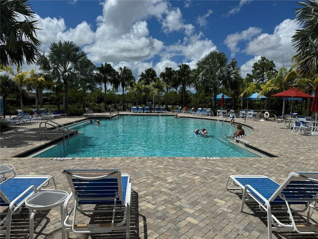 261 POTENZA LOOP, Nokomis, FL 34275