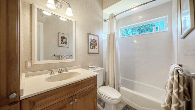 8960 ROCKY LAKE COURT, Sarasota, FL 34238