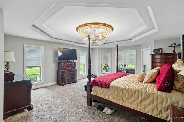 219 Chateau Valley Lane, South Lebanon, OH 45065