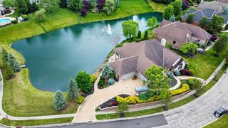 219 Chateau Valley Lane, South Lebanon, OH 45065