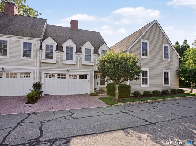 77 Havemeyer Lane 11, Stamford, CT 06902