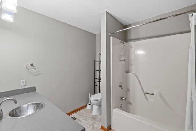 415 Chesapeake Drive, Searcy, AR 72143