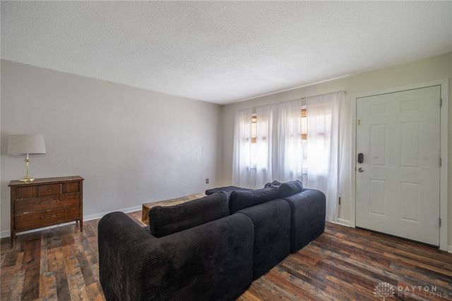 4381 Silverberry Avenue, Dayton, OH 45424
