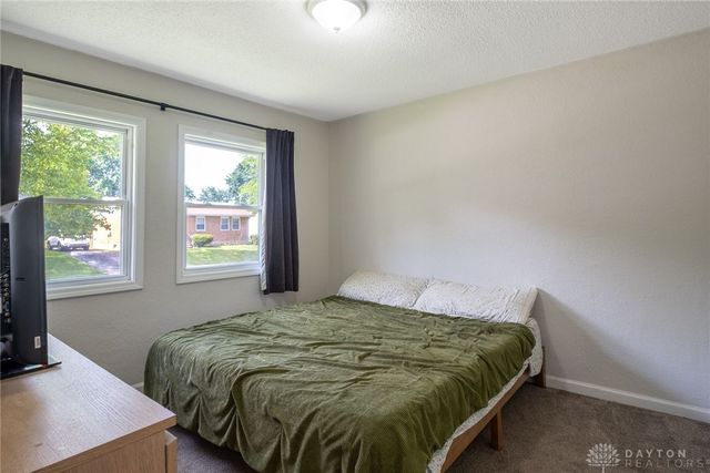 4381 Silverberry Avenue, Dayton, OH 45424