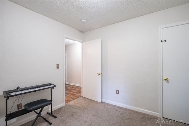 4381 Silverberry Avenue, Dayton, OH 45424