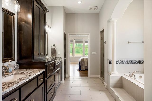9804 W 163rd Street, Overland Park, KS 66085