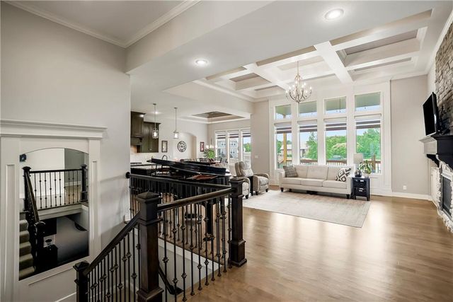 9804 W 163rd Street, Overland Park, KS 66085
