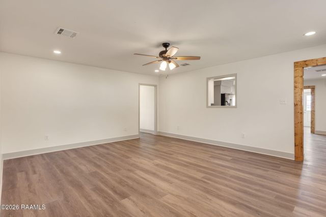 1087 Raspy Road, St. Martinville, LA 70582