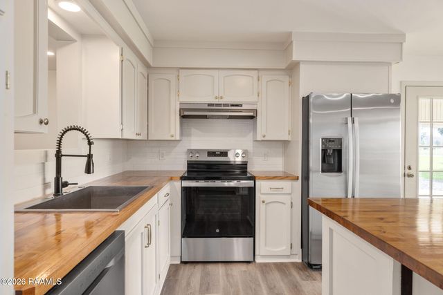 1087 Raspy Road, St. Martinville, LA 70582