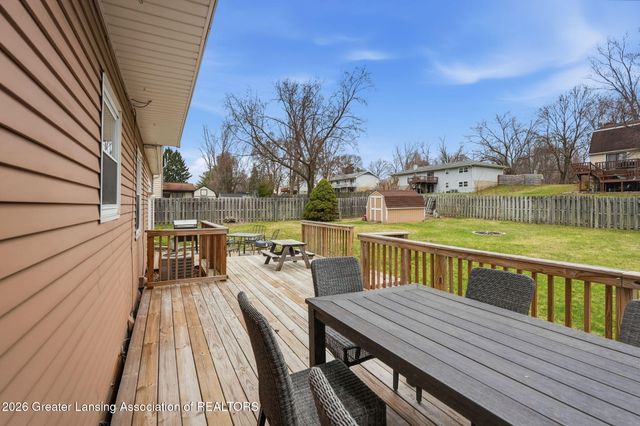 6470 Cheshire Drive, Dimondale, MI 48821