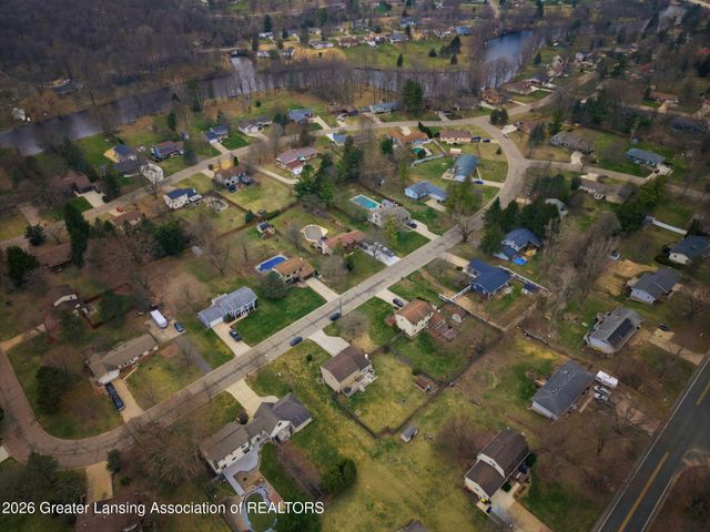 6470 Cheshire Drive, Dimondale, MI 48821