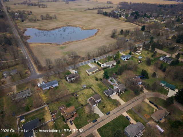 6470 Cheshire Drive, Dimondale, MI 48821
