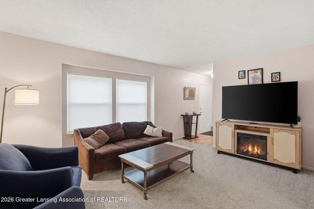 6470 Cheshire Drive, Dimondale, MI 48821