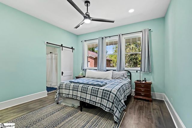 501 N Adair Street, Clinton, SC 29325