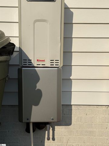 501 N Adair Street, Clinton, SC 29325