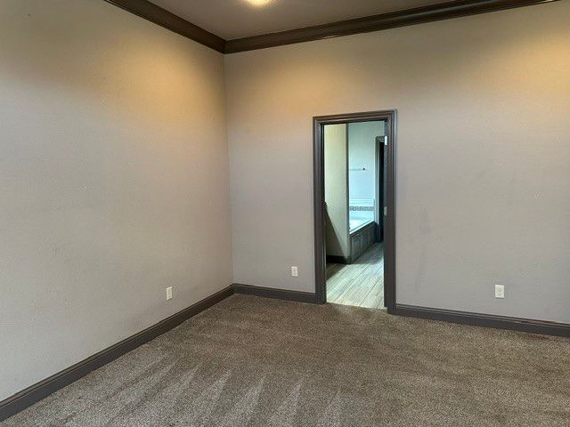 940 Sunset Lane, Centerton, AR 72719