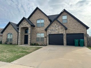 940 Sunset Lane, Centerton, AR 72719