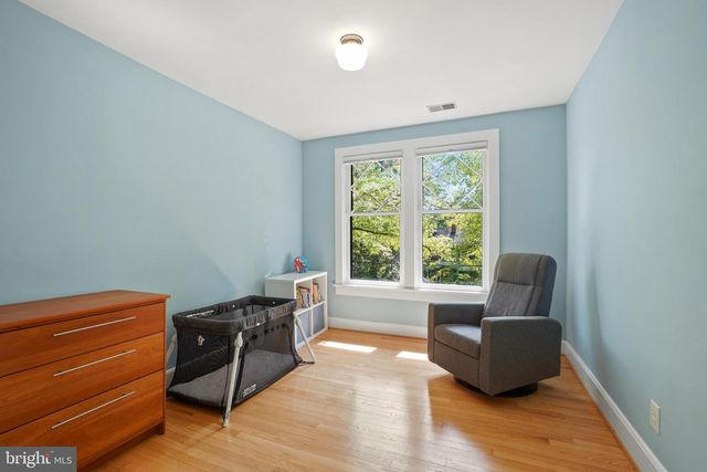 7216 WILLOW AVE, Takoma Park, MD 20912