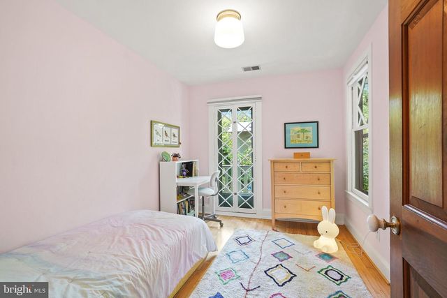 7216 WILLOW AVE, Takoma Park, MD 20912