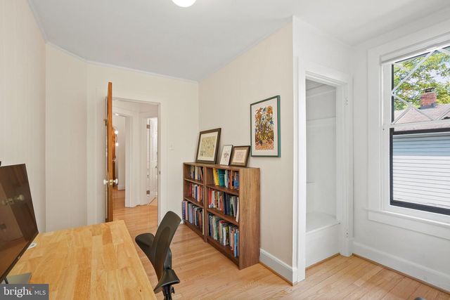 7216 WILLOW AVE, Takoma Park, MD 20912
