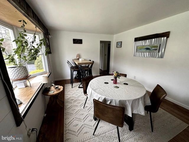 605 KANSA AVE, Pennsylvania Furnace, PA 16865