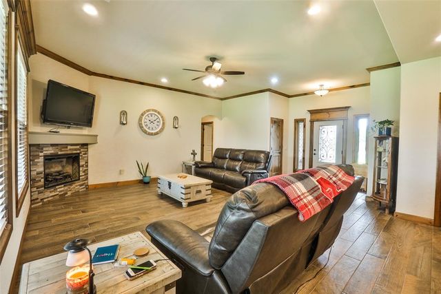 2103 E Sooner Road, Tuttle, OK 73089