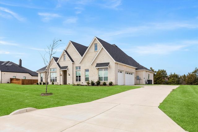 4651 Spring Garden Road, Midlothian, TX 76065