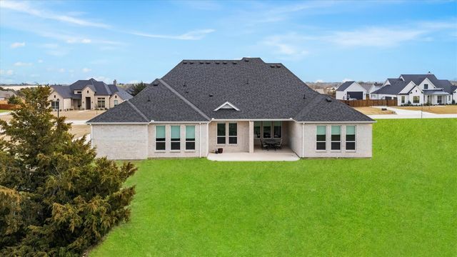 4651 Spring Garden Road, Midlothian, TX 76065