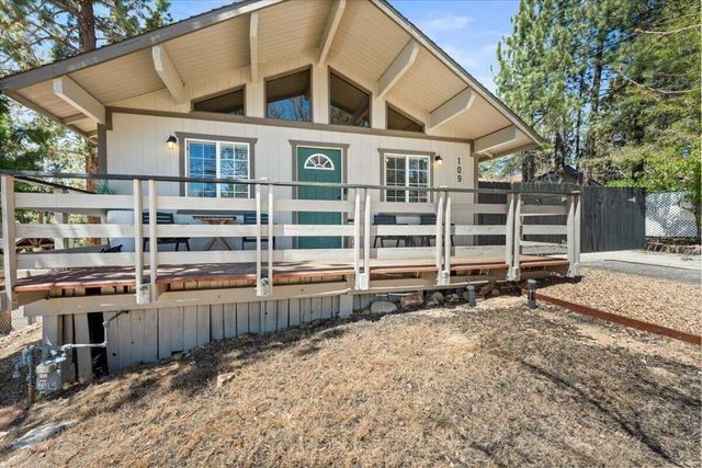 109 E Country Club Boulevard, Big Bear, CA 92314