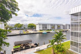 3600 NE 170th St 308, North Miami Beach, FL 33160