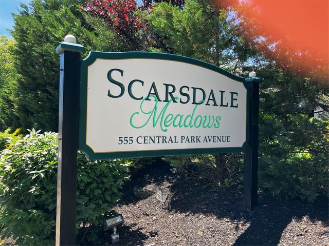 555 Central Park Avenue 114, Scarsdale, NY 10583