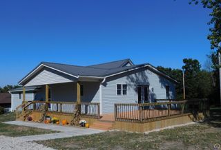 712 Idaho AVE, Holton, KS 66436