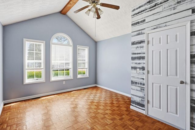 154 Deer Run, Lancaster, KY 40444