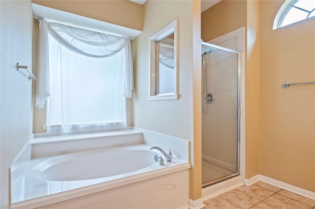 3124 Sand Shadow Drive, League City, TX 77573