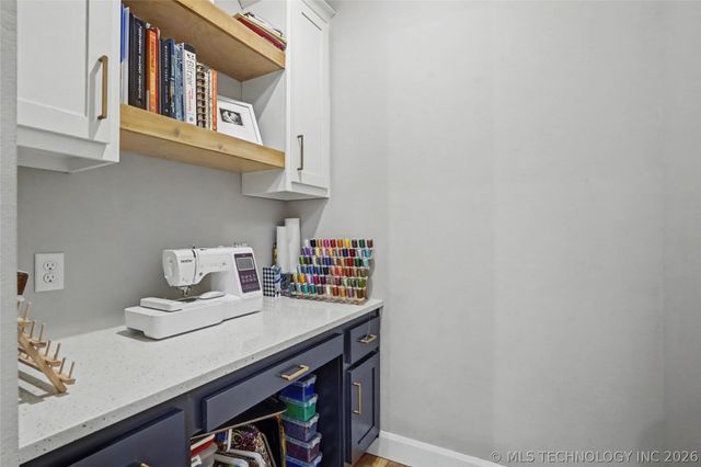 13852 S 21st Street E, Bixby, OK 74008